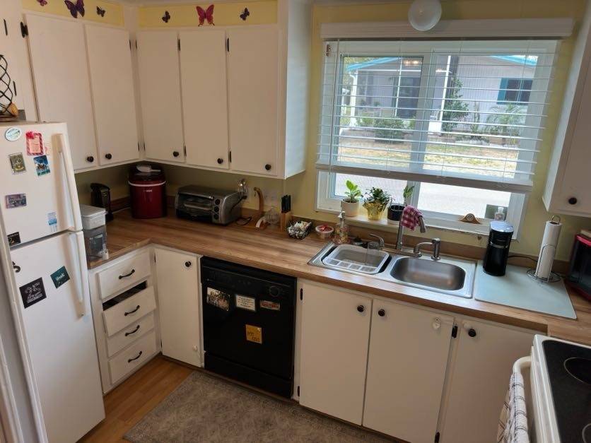 162 Zermatt Drive a Winter Haven, FL Mobile or Manufactured Home for Sale